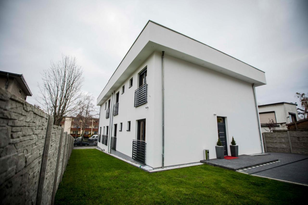 Pension Leo Berlim Exterior foto